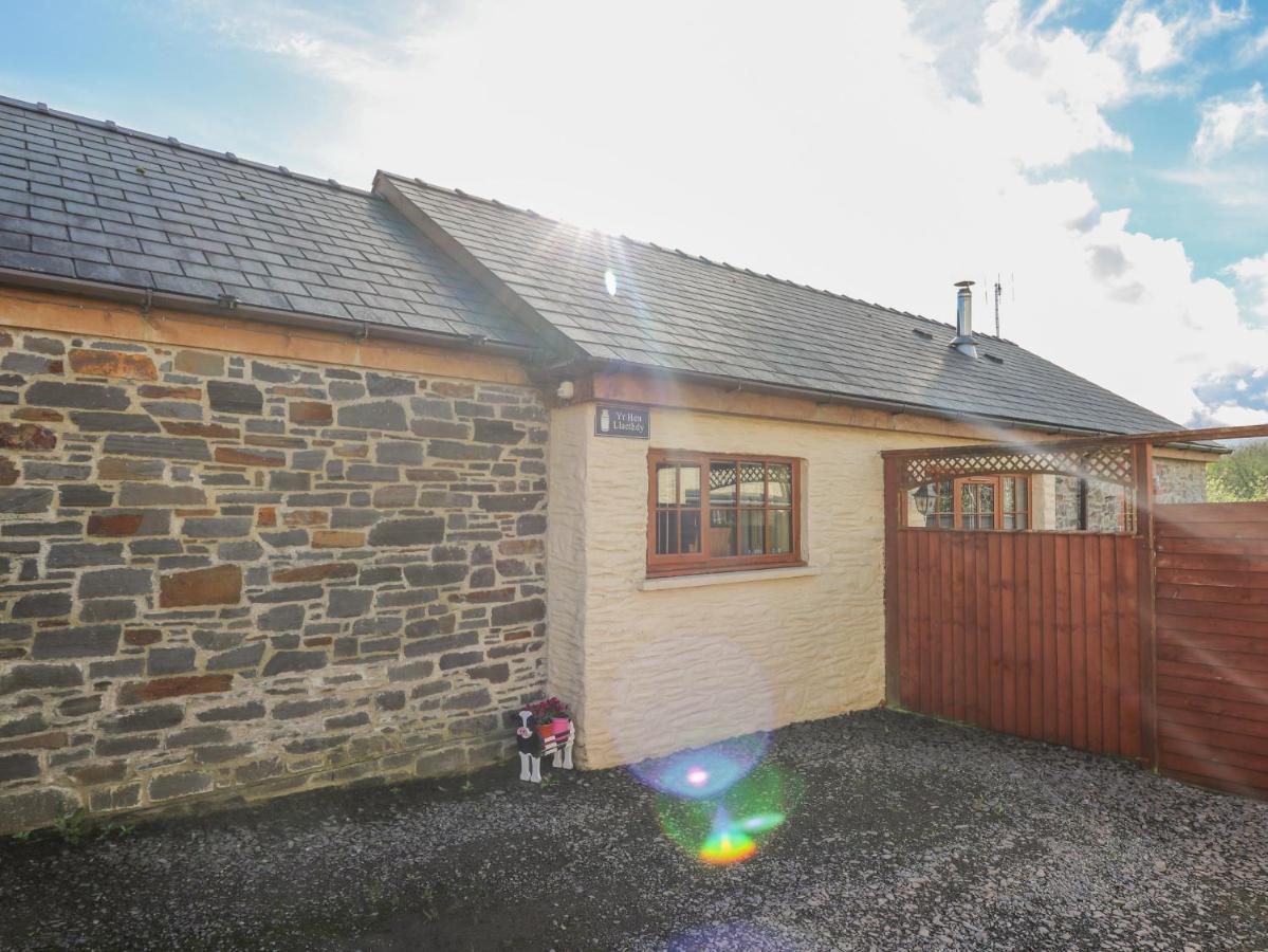 Yr Hen Llaethdy Villa Troedyraur Eksteriør billede